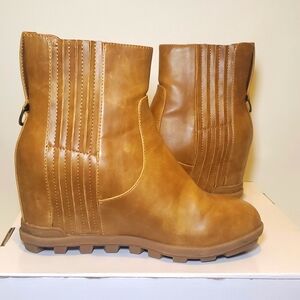 Yellowbox Faux Leather Pull on Ankle Booties